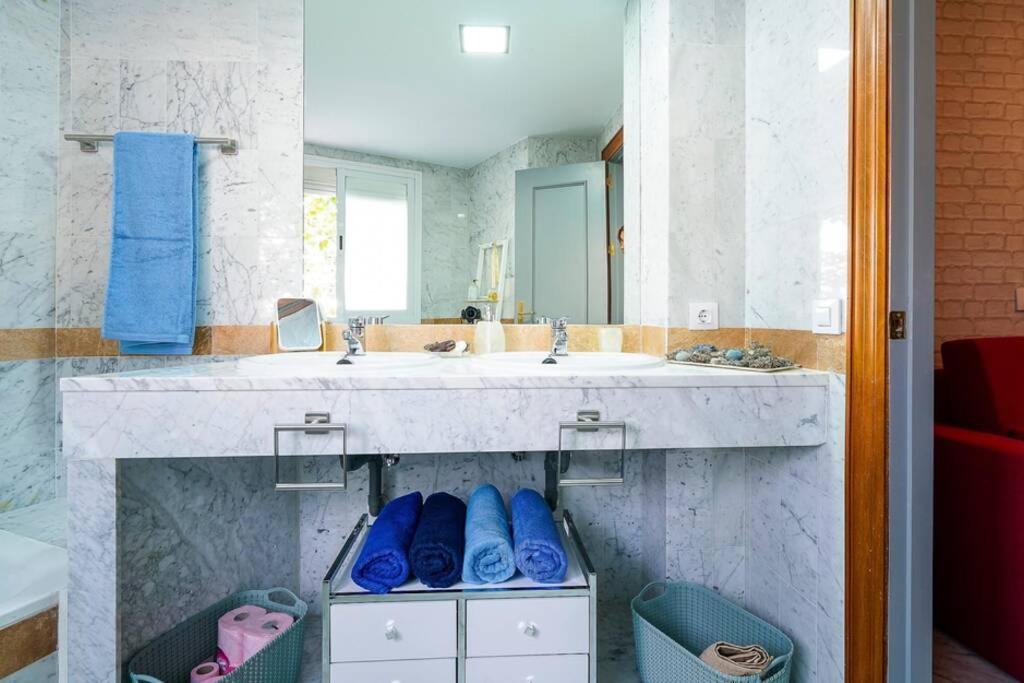Lovely And Chic Apartment In The Heart Of 塞维利亚 外观 照片
